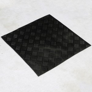 Heavy-duty diamantvormige rubberen doorgang rubber stabiele mat voor melkstal
